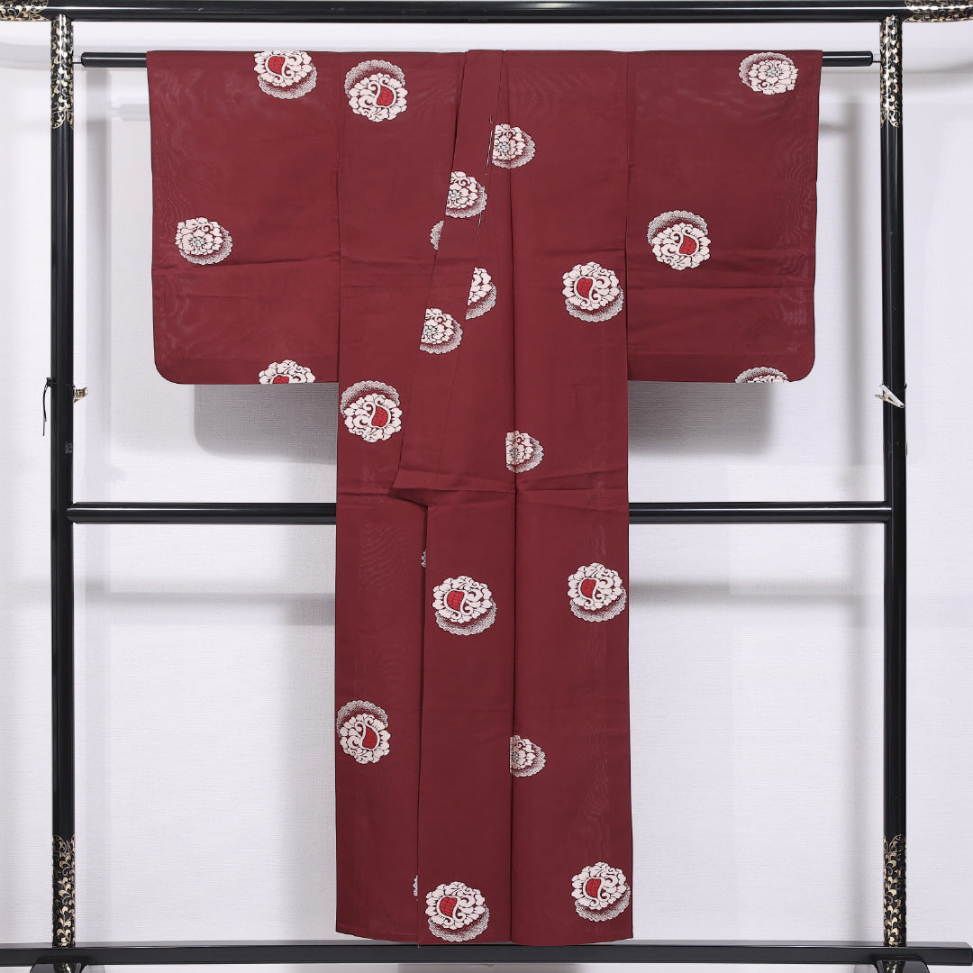 お召 単衣 身丈147cm 裄丈62cm 正絹 Aランク インフォーマル バチ衿 XSサイズ 牡丹 赤系 LP 1222-11793