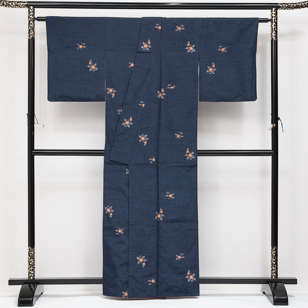 真綿紬 袷 身丈161cm 裄丈65cm 正絹 Sランク カジュアル 広衿 Lサイズ 花柄 紺系 RP 1223-14606