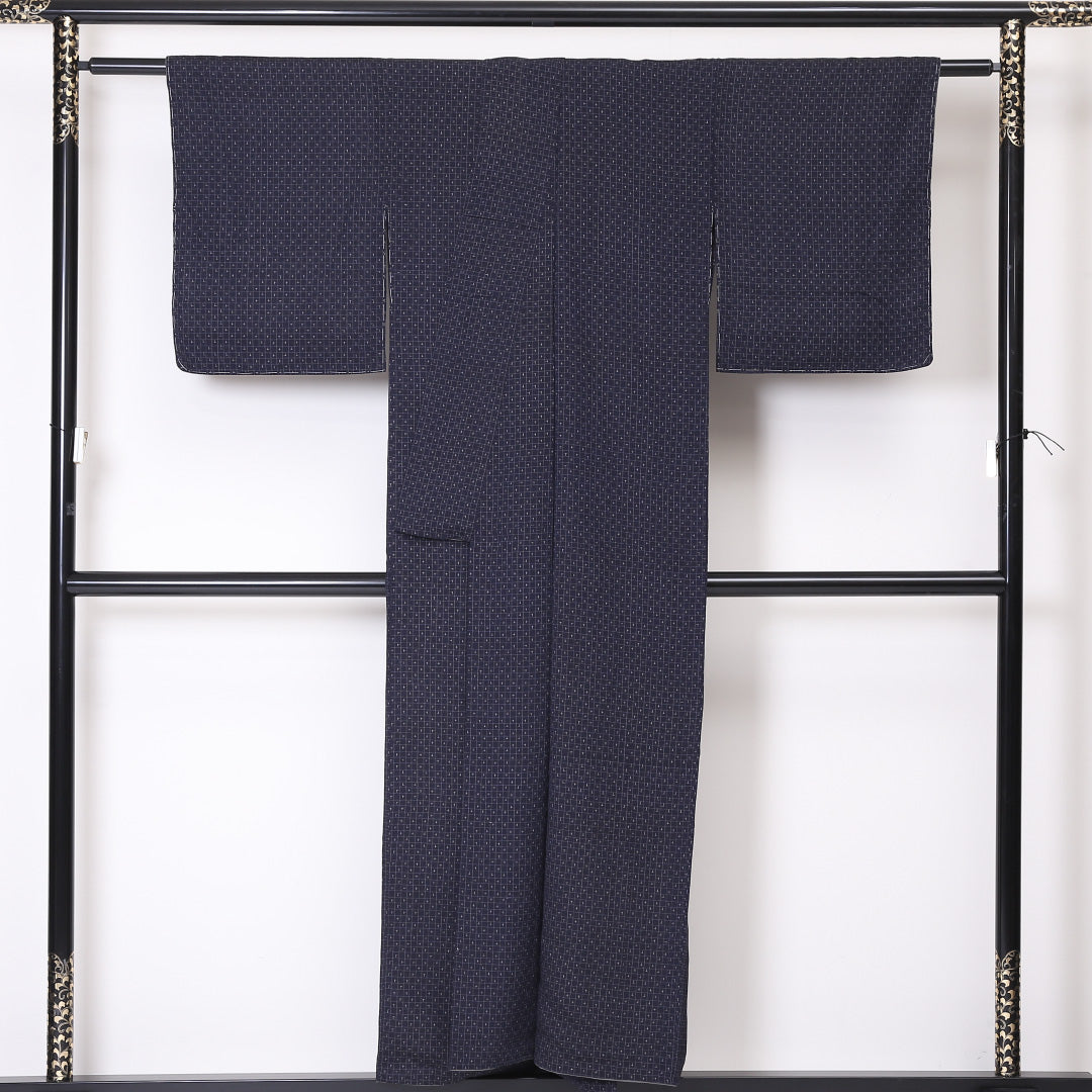 紬 袷 身丈153cm 裄丈64cm 正絹 Bランク カジュアル 広衿 Sサイズ 十字絣 紺系 RP 1223-03331