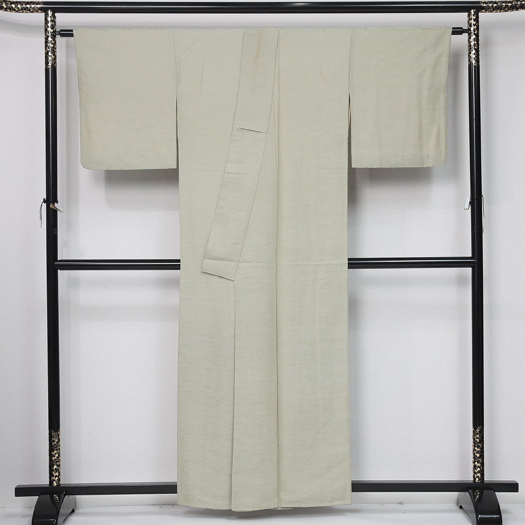 色無地 身丈157cm 裄丈65.5cm Aランク M 正絹 袷 広衿 地紋あり 波 カジュアル 緑系 1214-12020