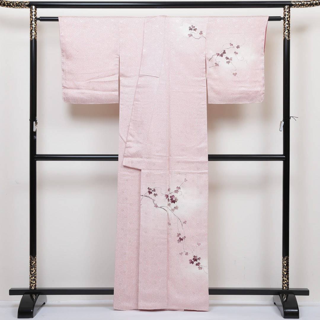 訪問着 袷 身丈162cm 裄丈64cm 正絹 Aランク 紋意匠 (紅葉) セミフォーマル 広衿 Lサイズ 刺繍 葡萄 ピンク系 PO 1217-04242