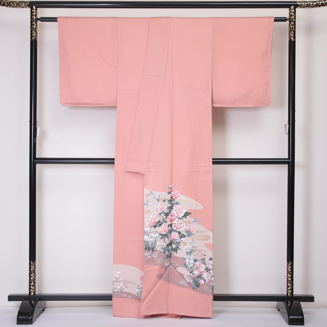 色留袖 一つ紋 剣片喰 身丈163cm 裄丈64.5cm Sランク 正絹 袷 広衿 L 金彩 牡丹 セミフォーマル ピンク系 1211-F0219