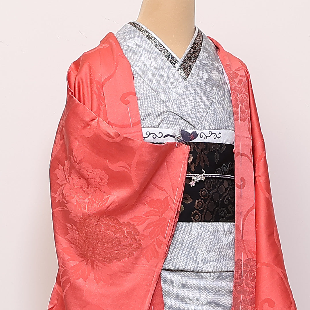 羽織 袷 身丈94cm 裄丈65cm 正絹 Aランク 一つ紋 (揚羽蝶) 紋意匠 (唐華) セミフォーマル Mサイズ 織り出し 漆糸 しつけ糸 牡丹 ピンク系 RP 1232-06202