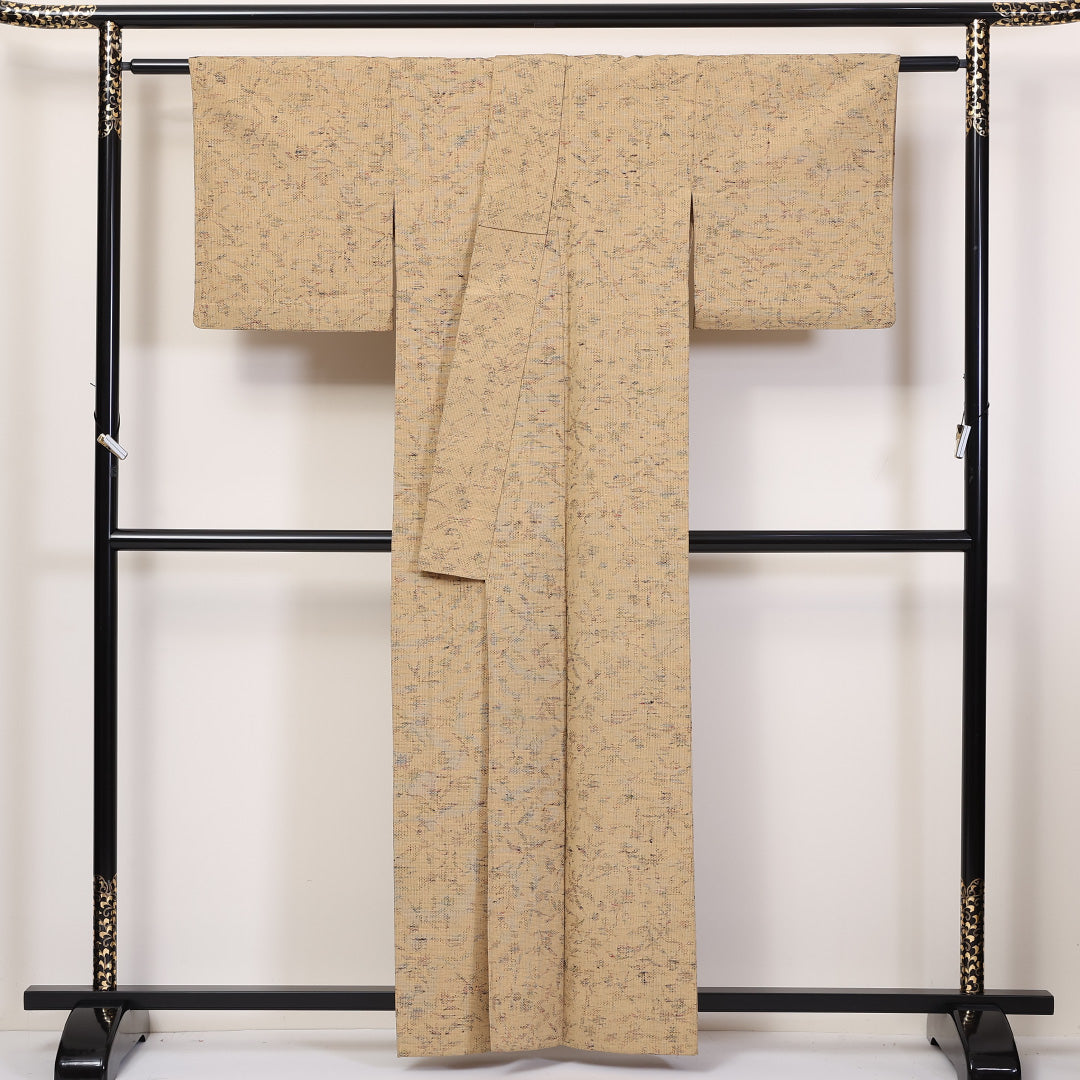 洗える着物 ウールの紬 単衣 身丈160cm 裄丈62cm ウール Sランク カジュアル 広衿 Lサイズ 植物柄 ベージュ系 RP 1223-03719