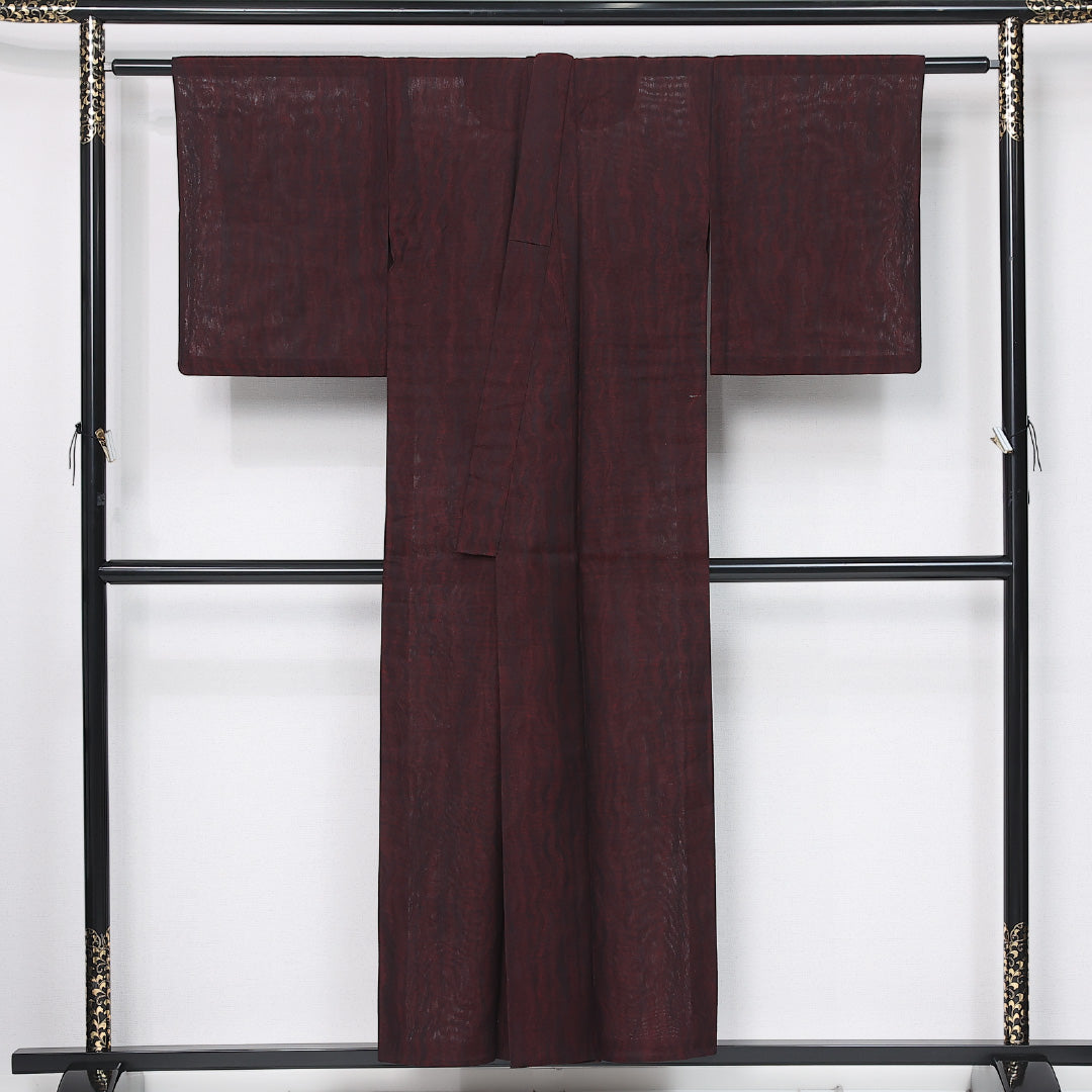 夏物 洗える着物 紬 夏物 身丈152cm 裄丈62cm ポリエステル Aランク カジュアル バチ衿 Sサイズ 創作柄 赤系 RP 1223-11884