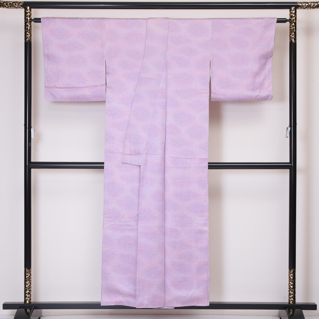 色無地 袷 身丈153cm 裄65.5cm 正絹 地紋なし 一つ紋 ぼかし 五三桐 紫系 Sランク 1214-00410