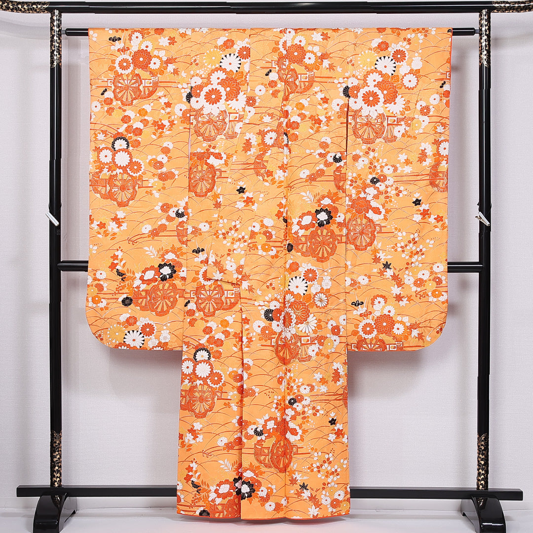振袖 身丈160cm 裄丈64cm 袷 正絹 Sランク 広衿 花車 牡丹 紅葉 菊 芝草 金駒刺繍 1213-F0393