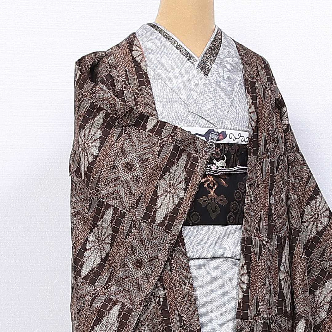 羽織 (紬) 袷 身丈98cm 裄丈64cm 正絹 Sランク インフォーマル Mサイズ 幾何学柄 茶系 RP 1232-11088