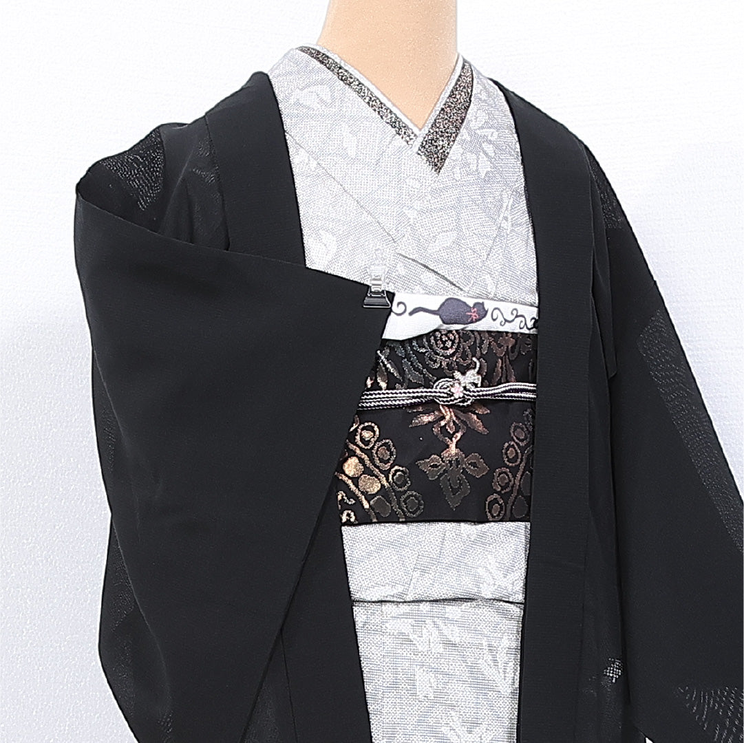 夏物 黒羽織 絽 身丈77cm 裄丈62cm 正絹 Sランク インフォーマル Sサイズ もじり織 絵羽羽織 創作柄 黒系 M4 1233-11162