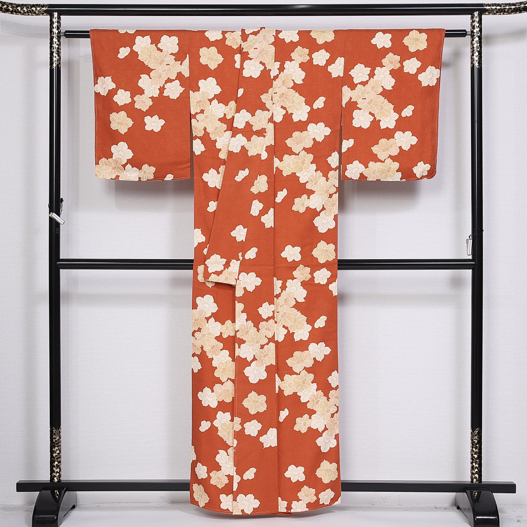 小紋 袷 身丈159cm 裄丈63cm 正絹 Sランク インフォーマル 広衿 Mサイズ 椿 朱系 RP 1221-10539
