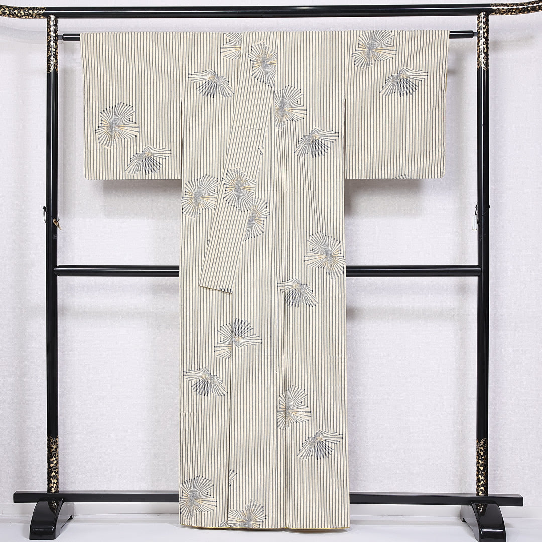 紬 袷 身丈161cm 裄丈64cm 正絹 Cランク カジュアル 広衿 Lサイズ 縞 ベージュ系 LP 1223-11319