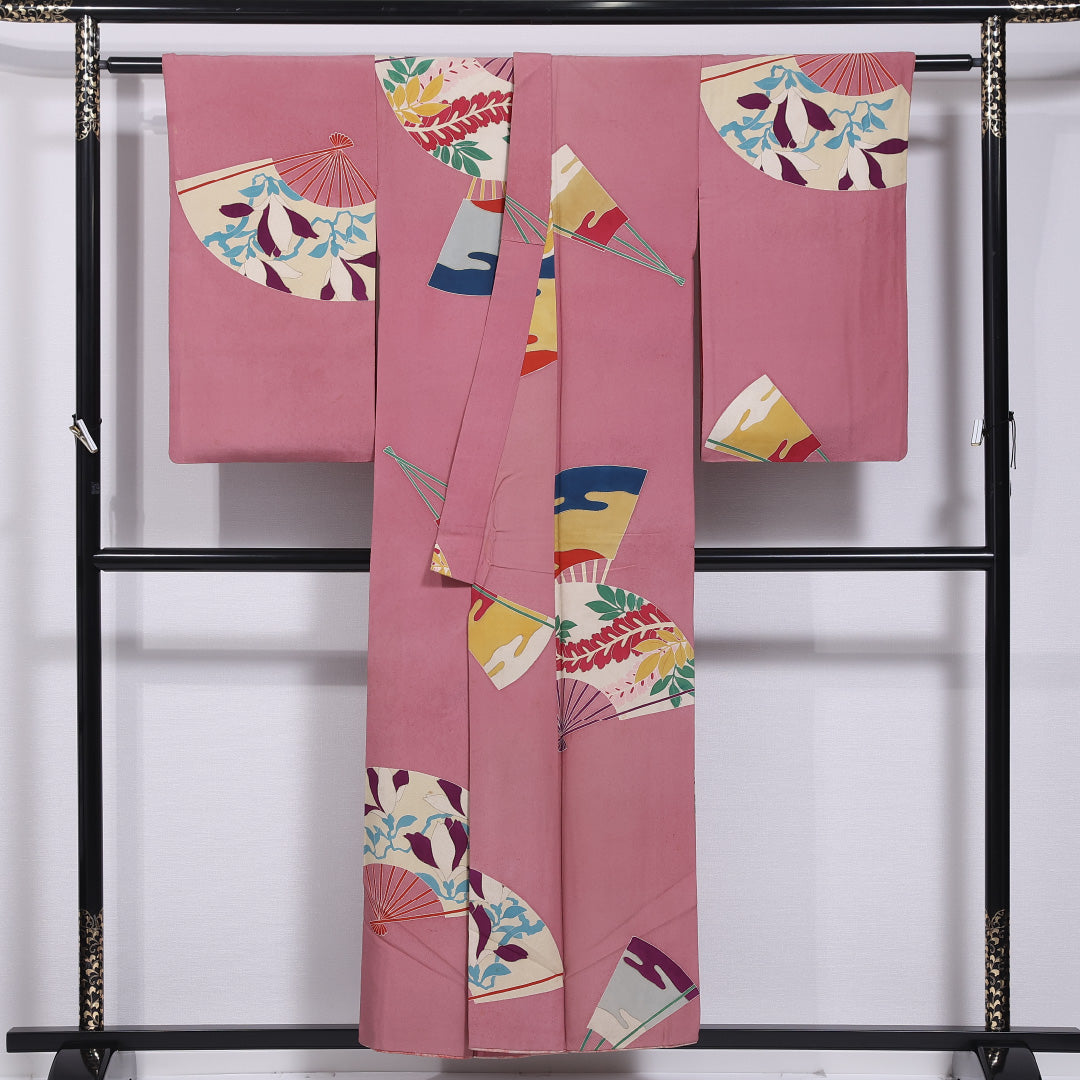 アンティーク 小紋 袷 身丈152cm 裄丈64cm 正絹 Cランク バチ衿 Sサイズ 扇 ピンク系 M4 1221-11814