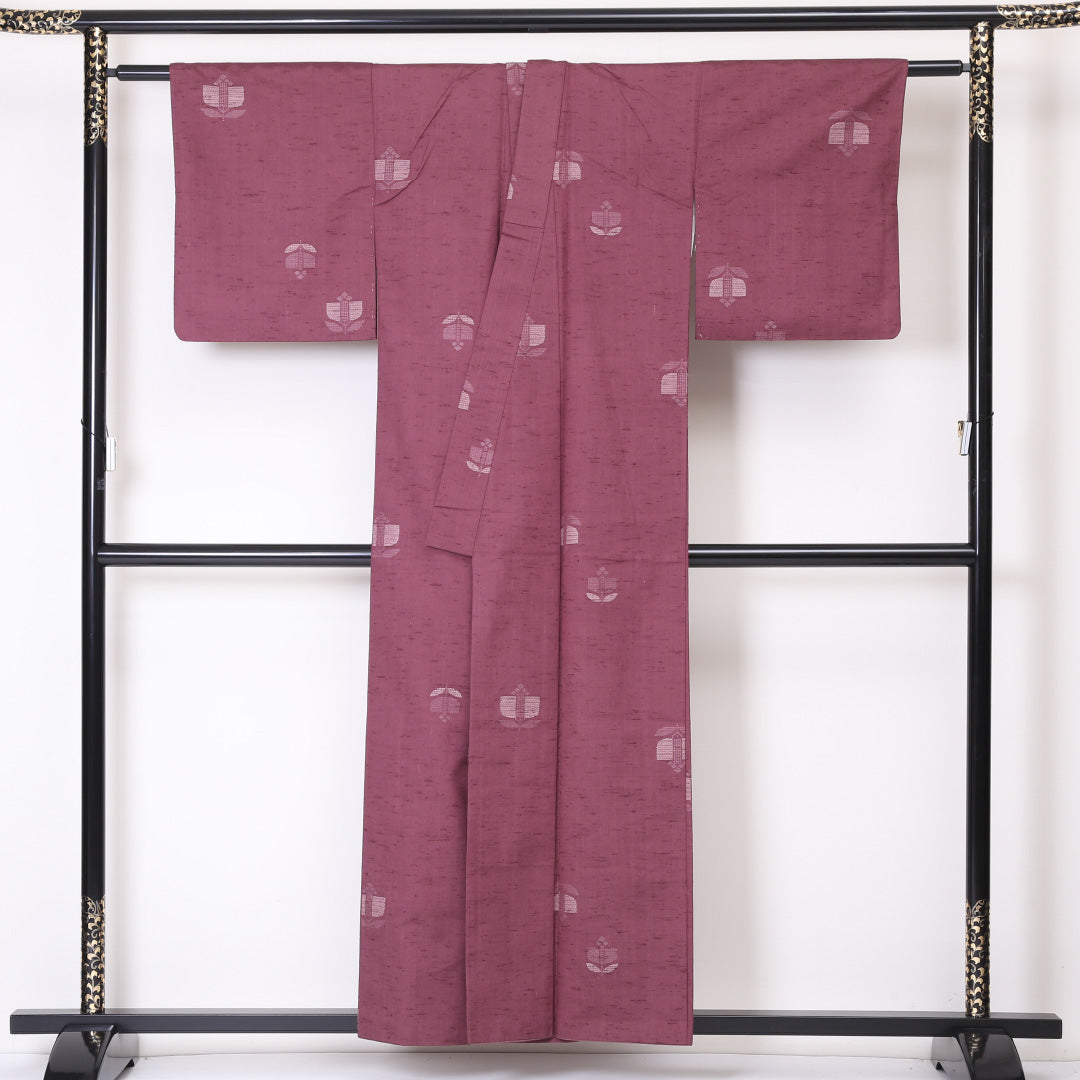 真綿紬 袷 身丈155cm 裄丈62cm 正絹 Sランク カジュアル バチ衿 Mサイズ 椿 紫系 RP 1223-03336