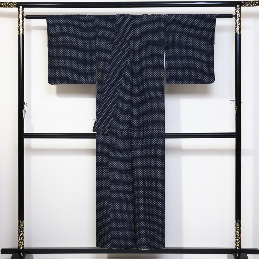 小紋 袷 身丈150cm 裄丈62cm 正絹 Sランク インフォーマル 広衿 Sサイズ 井絣 紺系 RP 1221-01721