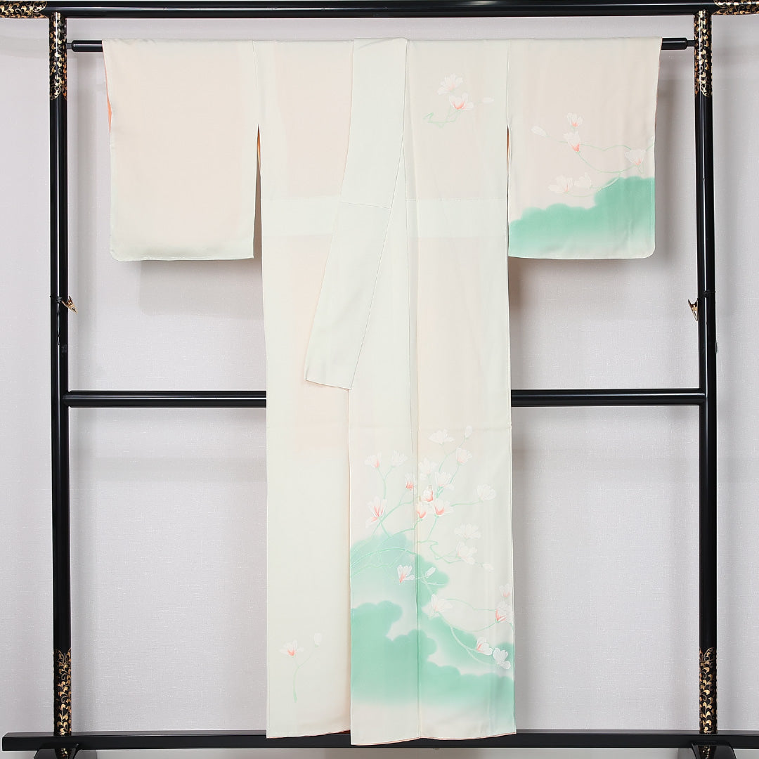 訪問着 袷 身丈150cm 裄丈63cm 正絹 Sランク セミフォーマル 広衿 Sサイズ 刺繍 花柄 白系 RP 1217-12497