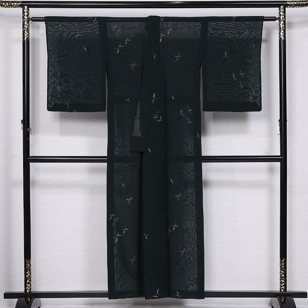 夏物 紬 夏紬 身丈152.5cm 裄丈64cm Aランク 正絹 バチ衿 Sサイズ カジュアル 植物柄 創作 緑系 シック 落ち着き 1216-11296