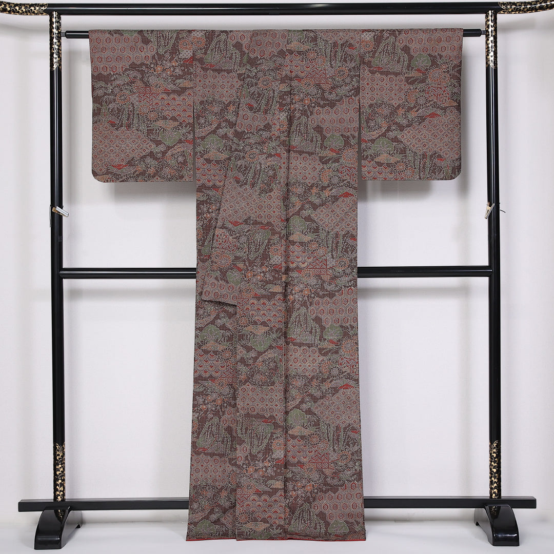 大島紬 袷 身丈165cm 裄63.5cm 正絹 吉祥文様 菊 茶系 Aランク 1216-01408