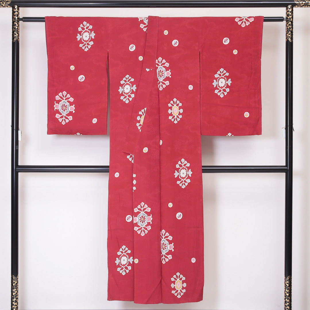 アンティーク 小紋 (錦紗) 袷 身丈147cm 裄丈62cm 正絹 Cランク 紋意匠 (吉祥文様) バチ衿 XSサイズ 花菱 赤系 RP 1221-02114
