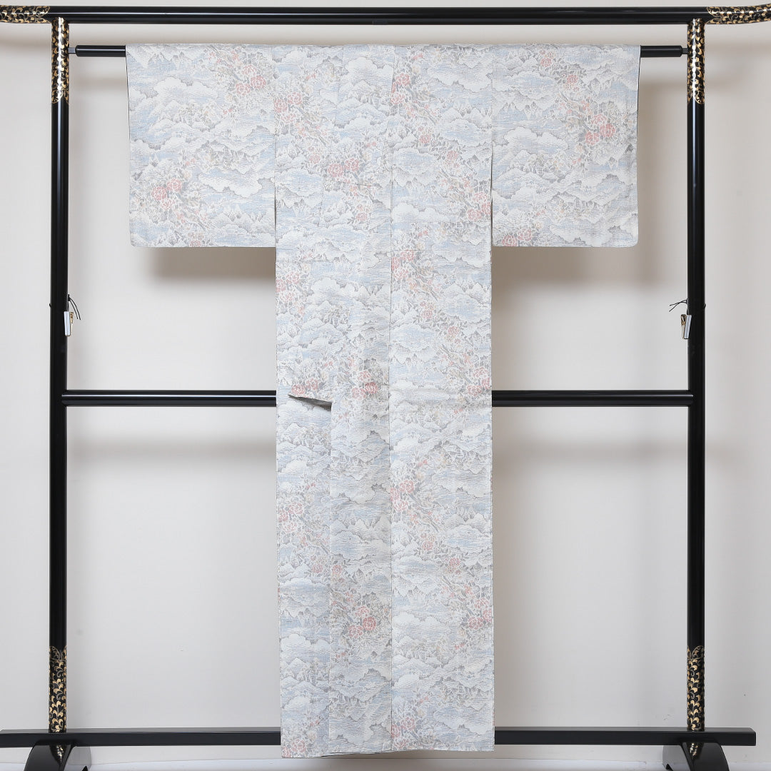 真綿紬 袷 身丈156cm 裄丈61cm 正絹 Sランク カジュアル 広衿 Mサイズ 遠山 牡丹 白系 PO 1223-03054