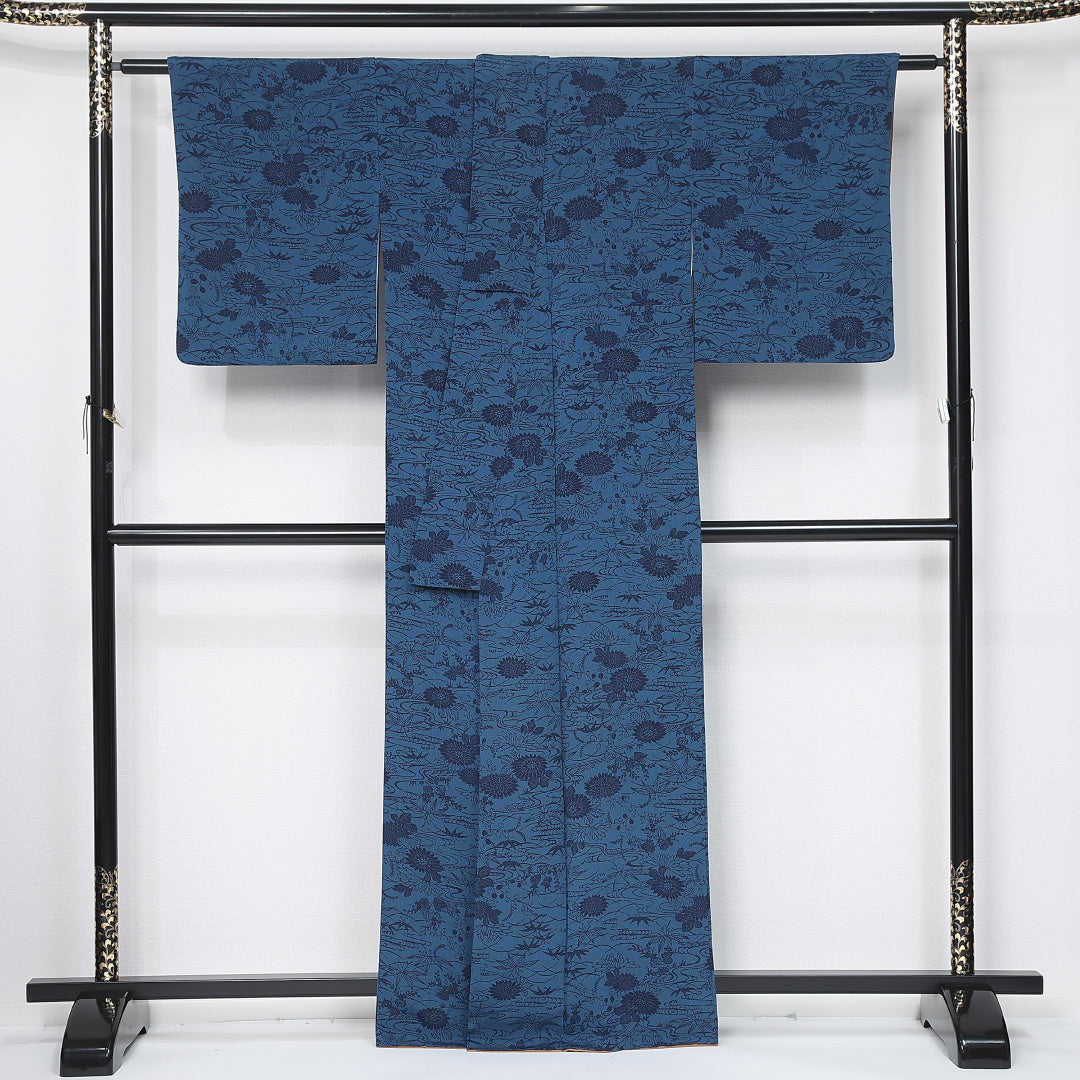 小紋 身丈162cm 裄丈65cm Bランク L 正絹 袷 広衿 クラシカル 藍型 流水 菊 紅葉 カジュアル 青系 1215-11968