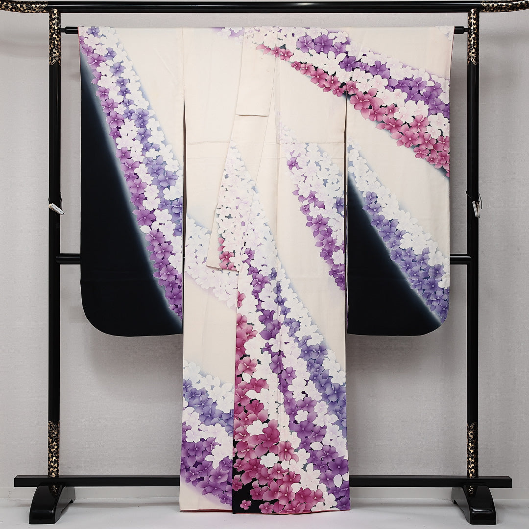 振袖 身丈162cm 裄丈67.5cm Aランク 正絹 袷 広衿 L 花柄 フォーマル 華やか ボタニカル 白系 1213-F0607