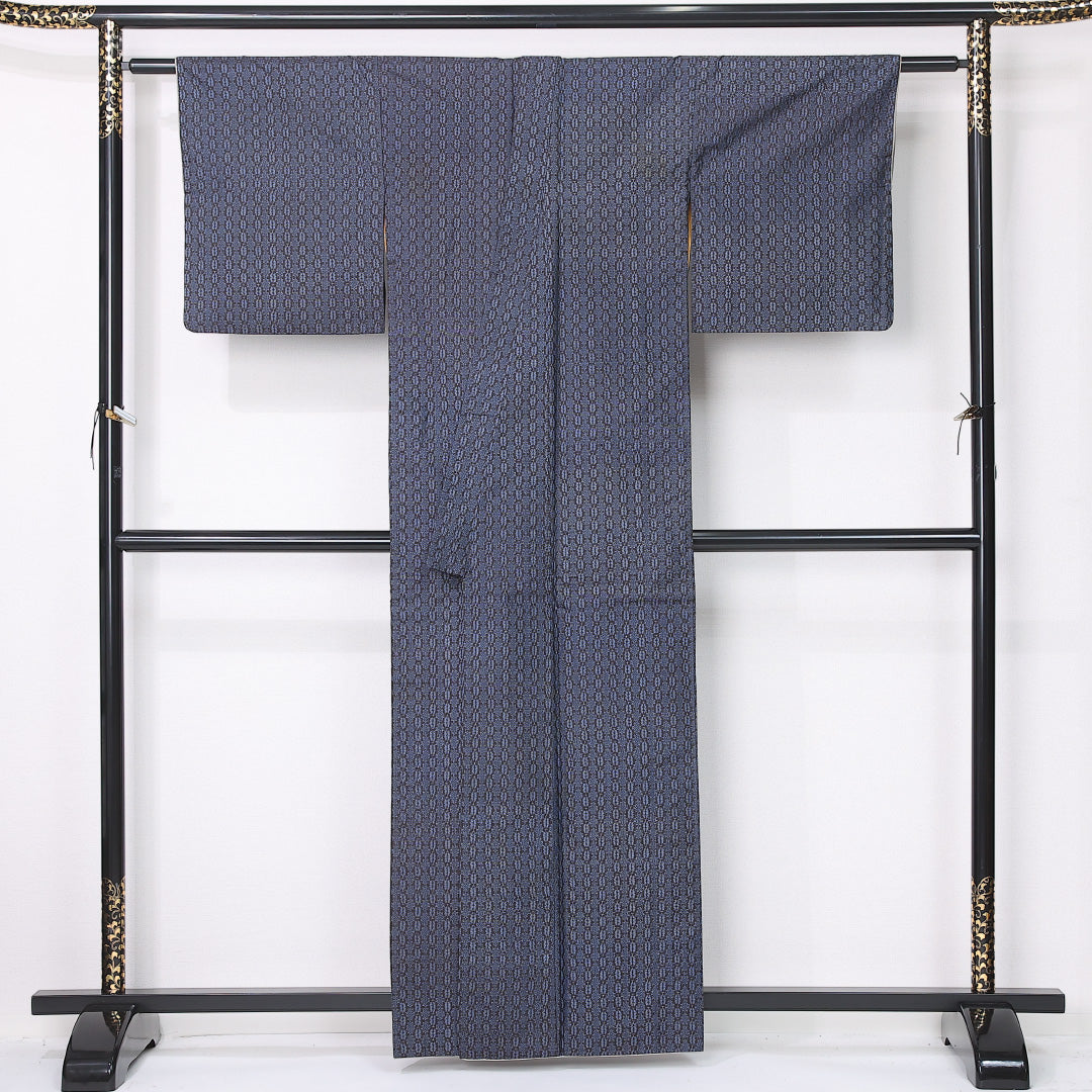 紬 袷 身丈159cm 裄丈64cm 正絹 Cランク カジュアル バチ衿 Mサイズ 創作柄 紺系 LP 1223-12470