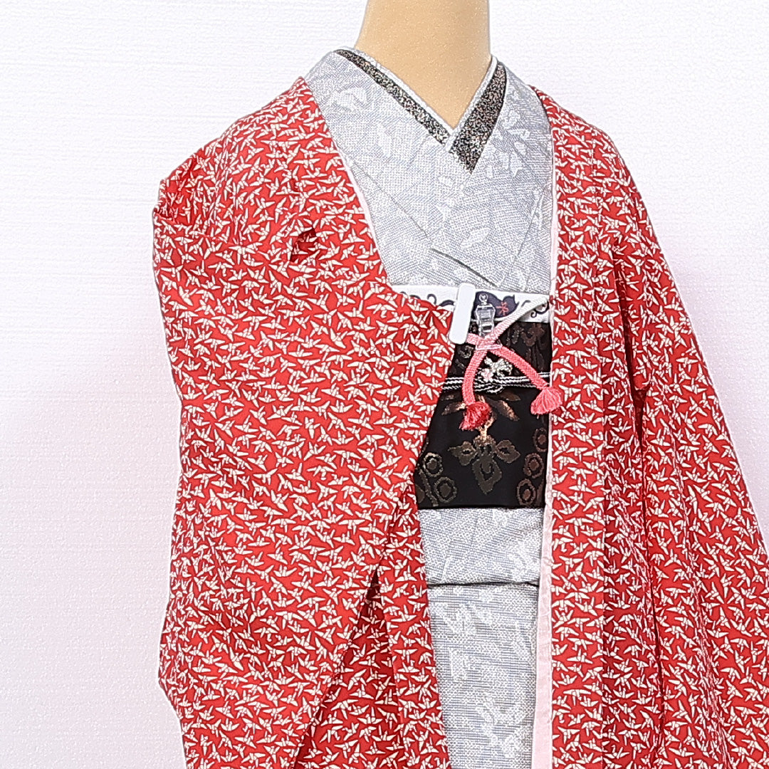 羽織 袷 身丈74cm 裄丈63cm 正絹 Aランク カジュアル Sサイズ 紐あり 折り鶴 朱系 RP 1232-11079