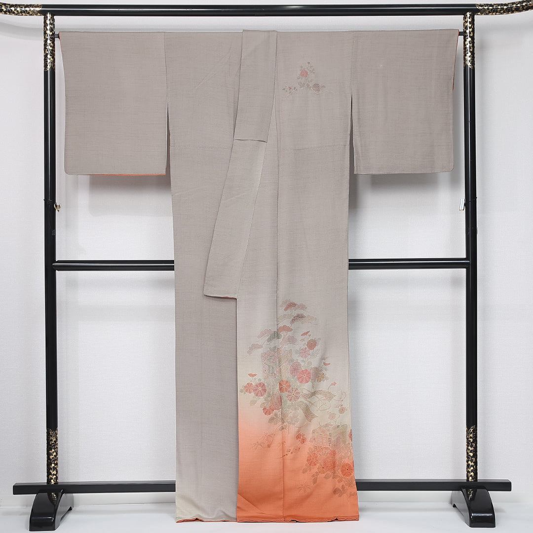 訪問着 身丈165cm 裄丈68cm Bランク XL 正絹 袷 広衿 蘇州刺繍 相良刺繍 汕頭刺繍 御所車 ぼかし 菊 松 セミフォーマル グレー系 1212-12035