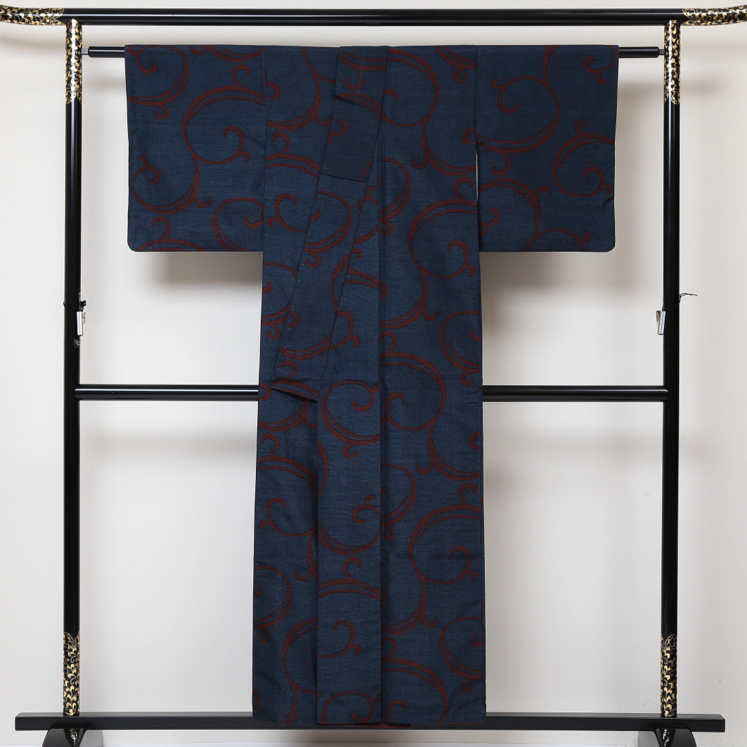 紬 袷 身丈152cm 裄63cm 正絹 紺系 Aランク 真綿紬 唐草 1216-00539-3218 1216-00539