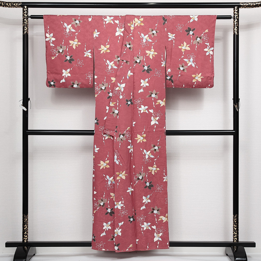 洗える着物 小紋 袷 身丈155cm 裄丈62cm ポリエステル Aランク 紋意匠 (植物柄) インフォーマル バチ衿 Mサイズ 花柄 ピンク系 HP 1221-14140