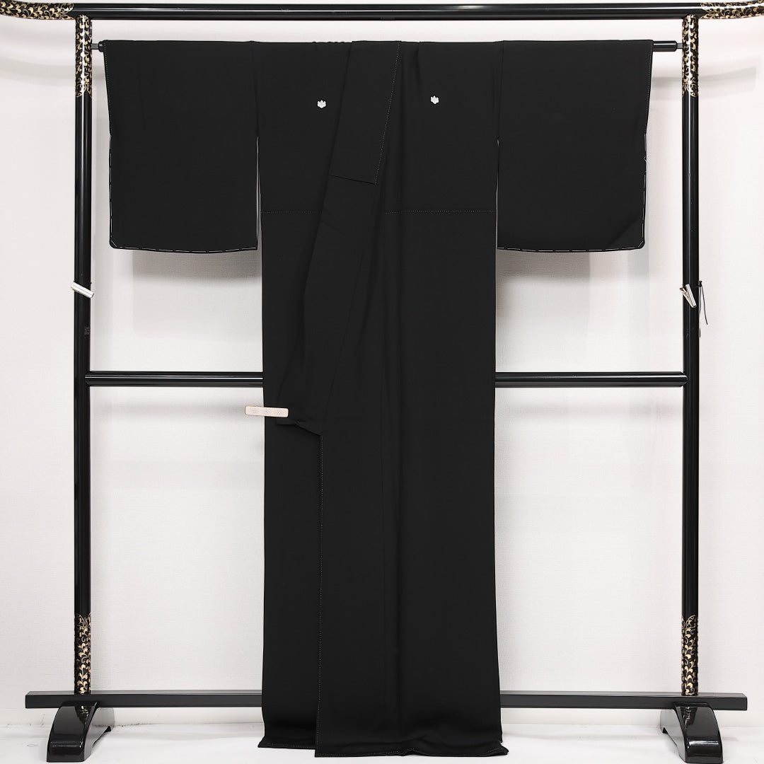 黒紋付 五つ紋 五三桐 身丈172cm 裄丈70cm Sランク 正絹 袷 広衿 2XL フォーマル 黒系 1299-F0587