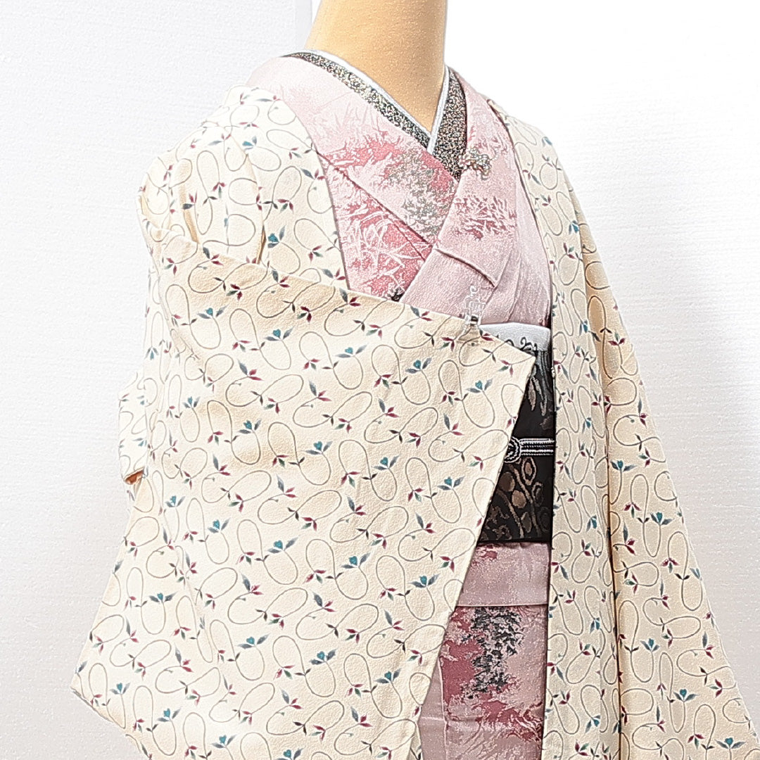 羽織 袷 身丈77cm 裄丈62cm 正絹 Aランク カジュアル Sサイズ 植物柄 クリーム系 RP 1232-14657