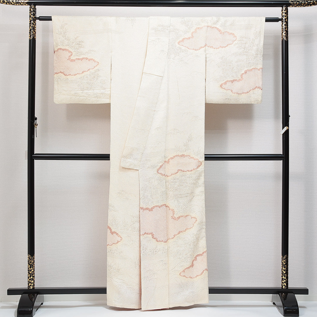 付下げ(総絞り) 袷 身丈158cm 裄丈60cm 正絹 Bランク Mサイズ 広衿 セミフォーマル 雲取り クリーム系 1261-14871