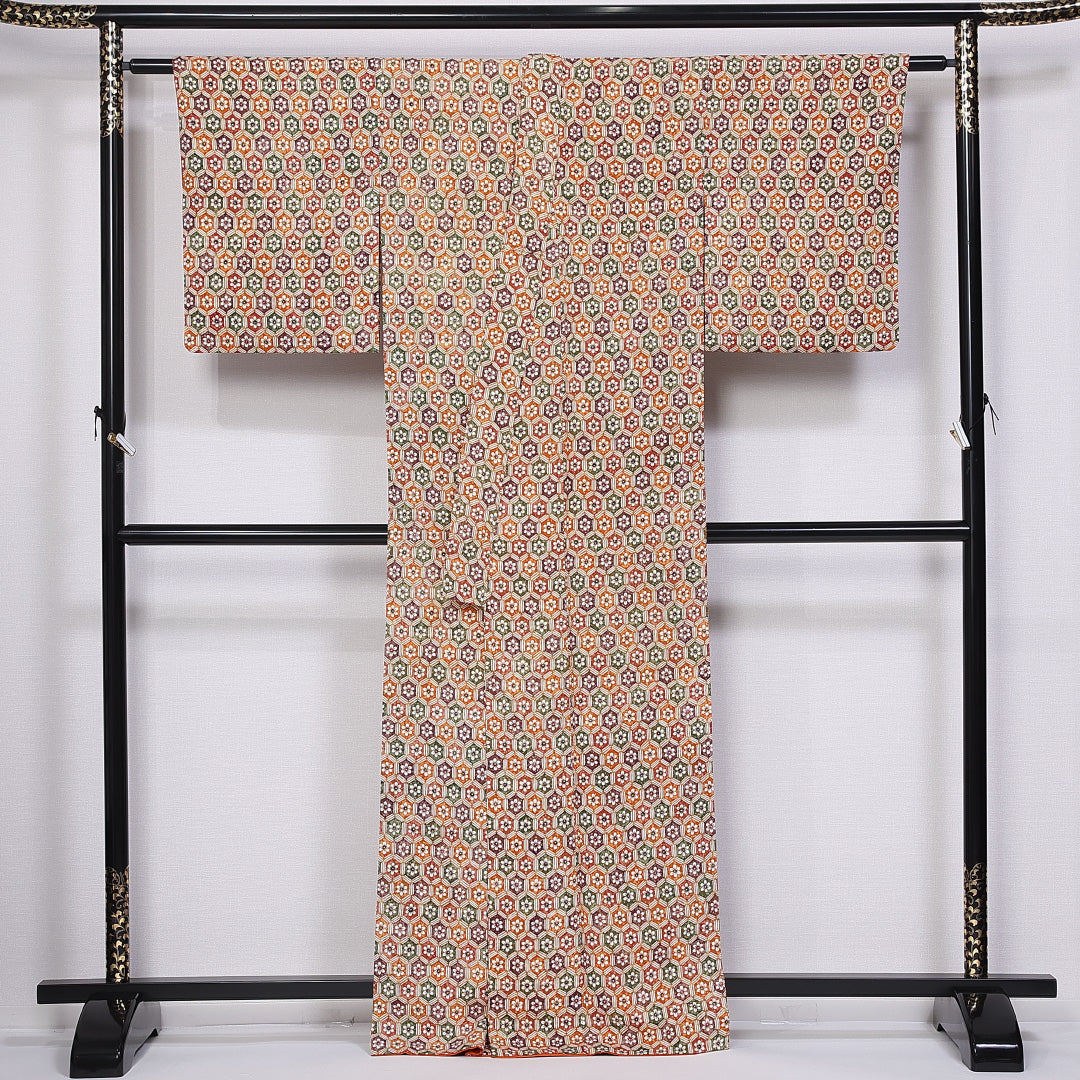 小紋 身丈163cm 裄丈64cm L 正絹 Sランク 袷 バチ衿 花亀甲 1215-10940