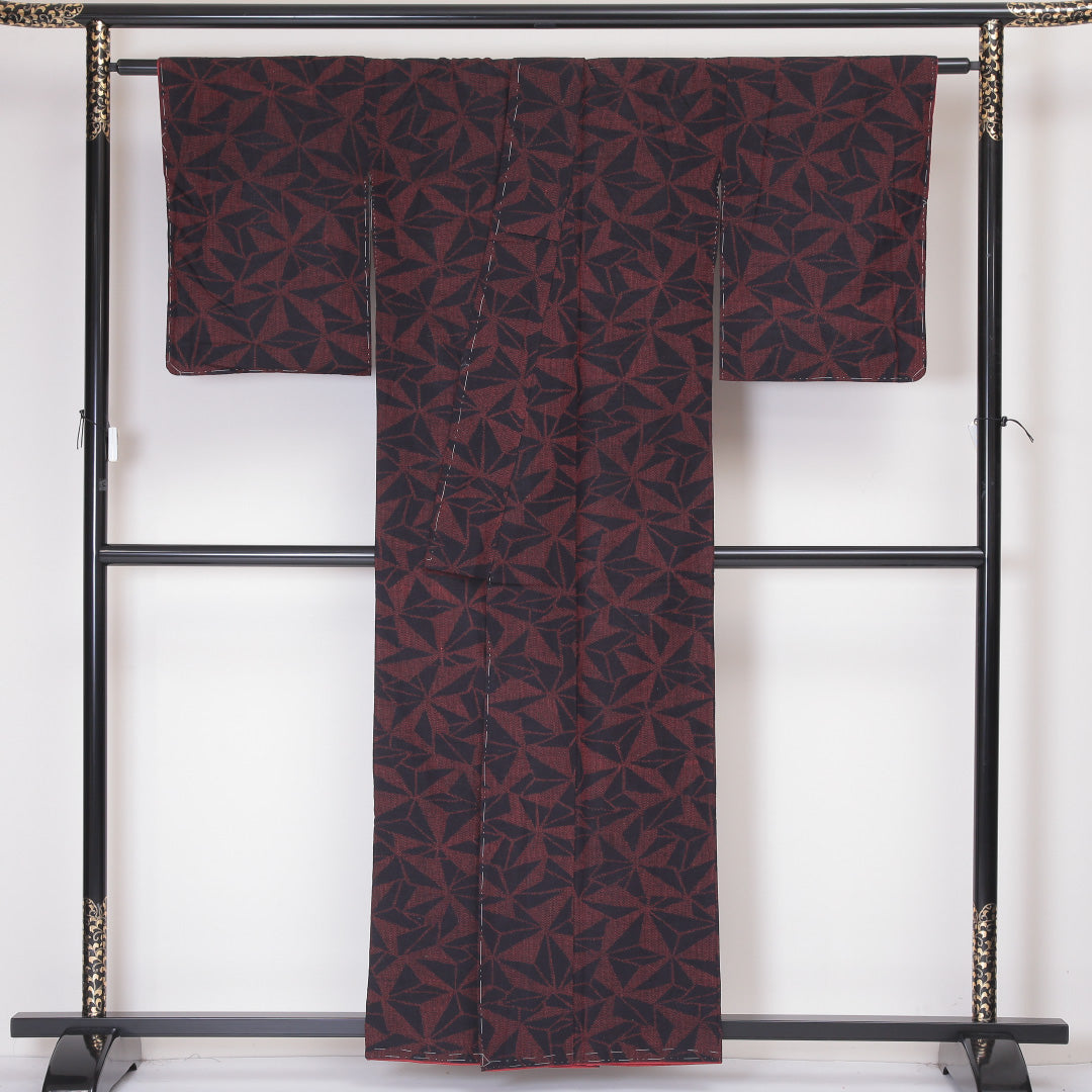 紬 袷 身丈157cm 裄65cm 正絹 幾何学 黒系 Aランク 1216-00920