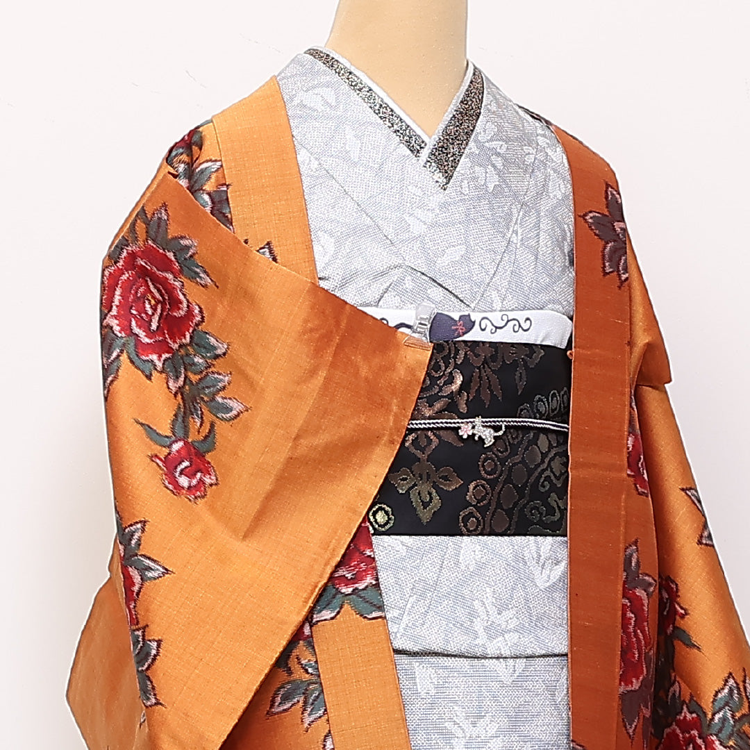 アンティーク 羽織 (銘仙) 袷 身丈90cm 裄丈63cm 正絹 Aランク Sサイズ 牡丹 黄系 RP 1232-06171