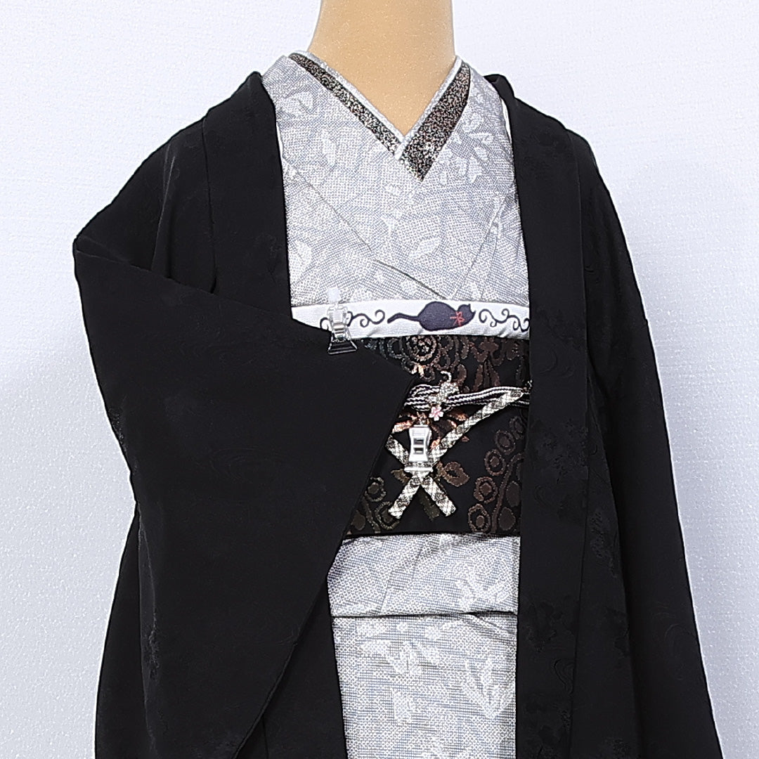 羽織 身丈90cm 裄丈62cm S 正絹 Sランク 袷 一つ紋 黒羽織 中陰五三桐 紐あり 1217-10246