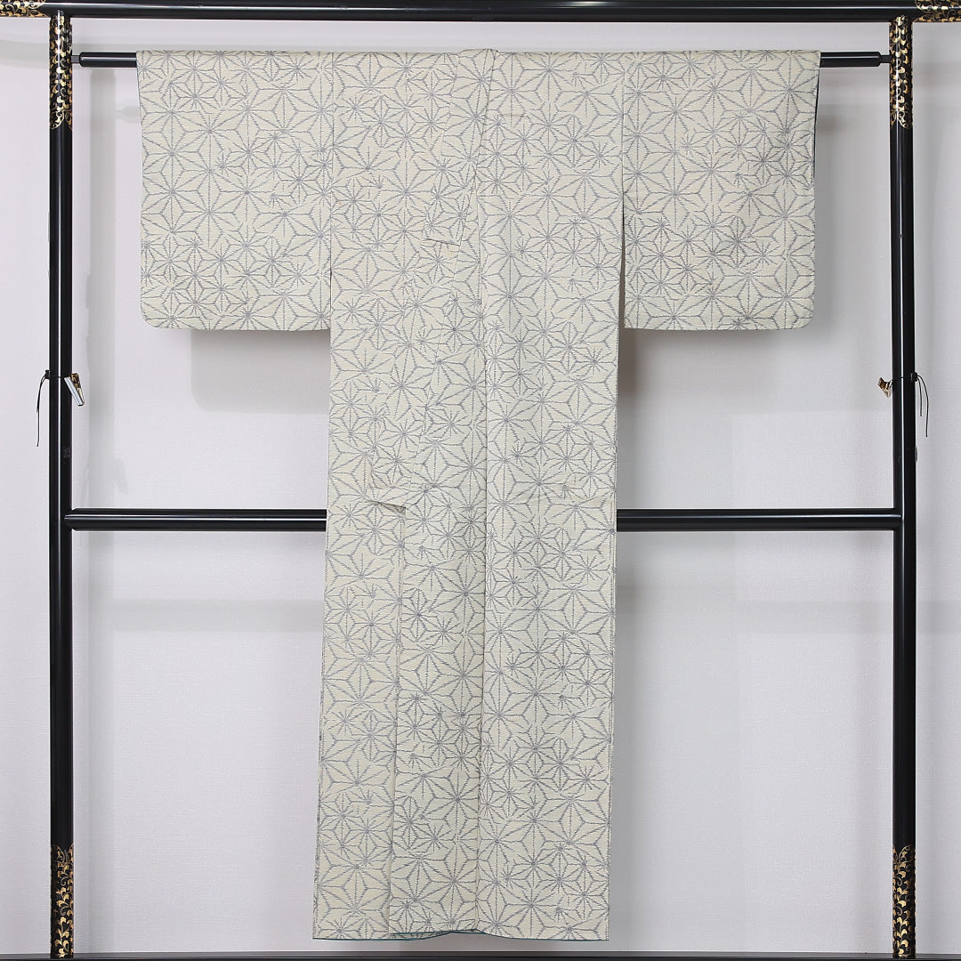 紬 身丈147cm 裄丈62.5cm Cランク XS 正絹 袷 バチ衿 麻の葉 カジュアル クリーム系 1216-12377