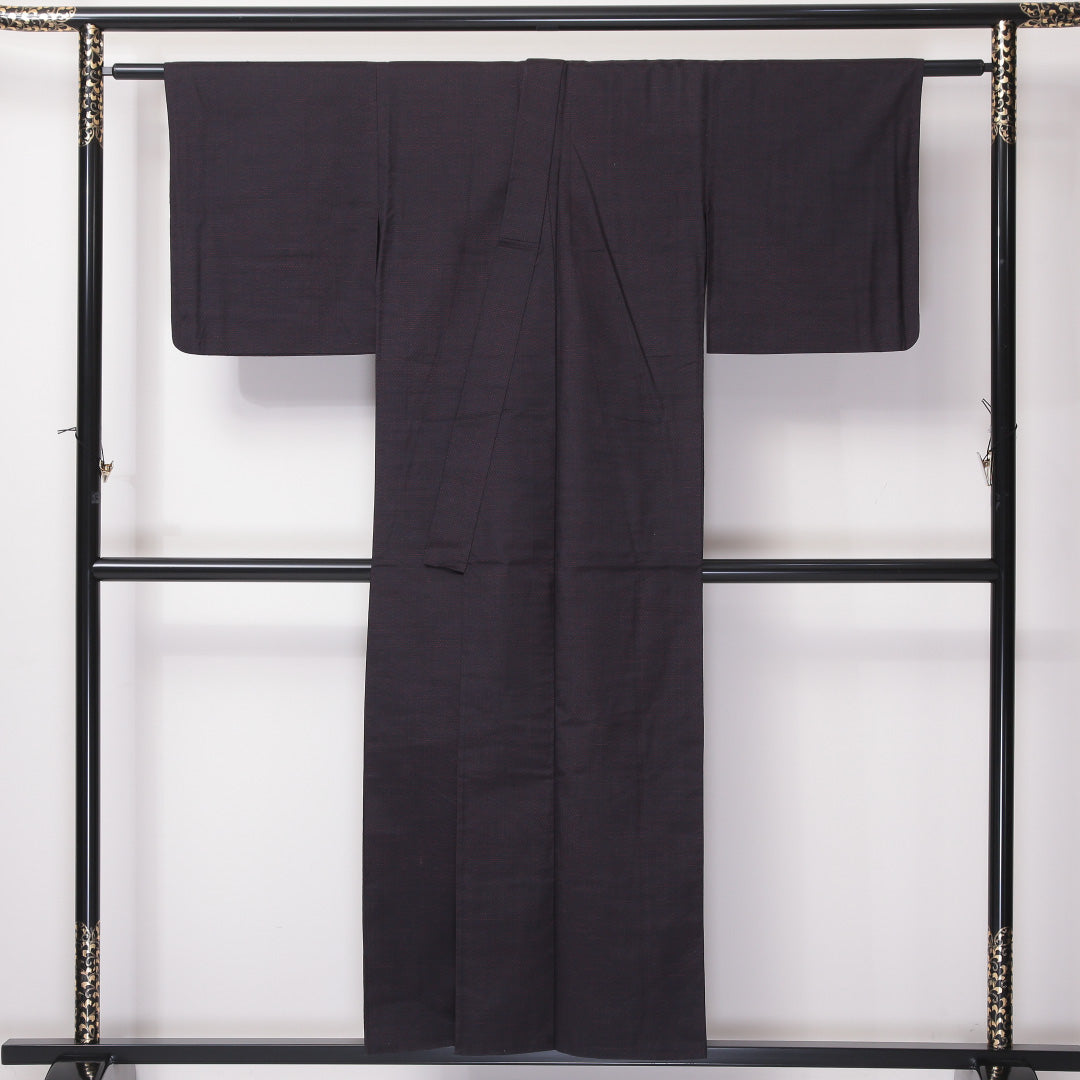紬 単衣 身丈152cm 裄62.5cm 正絹 十字絣 肩当て 真綿紬 黒系 Aランク 1216-01090