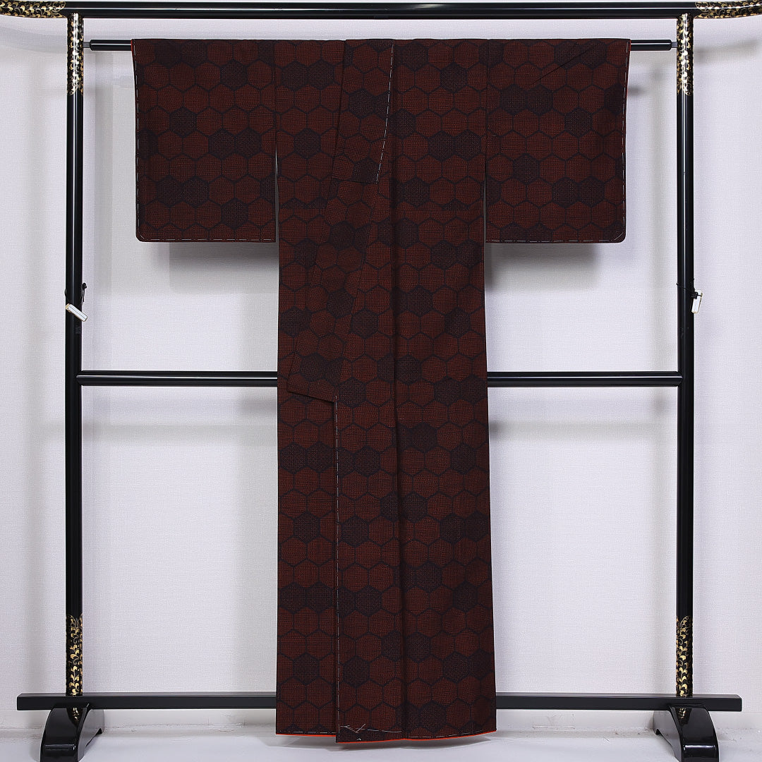 アンティーク お召 袷 身丈159cm 裄丈62cm 正絹 Aランク 広衿 Mサイズ 亀甲 紫系 RP 1222-10517
