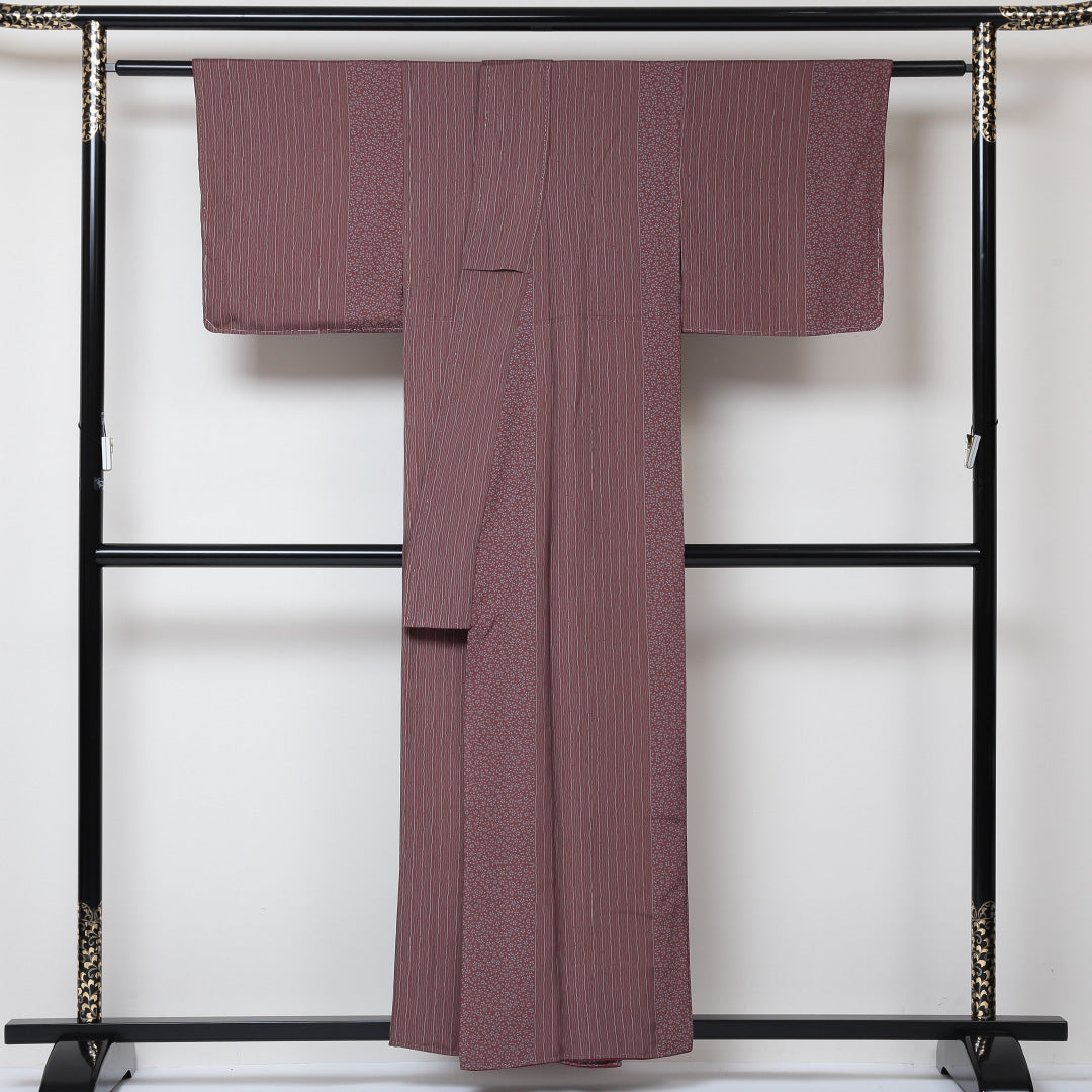 小紋 袷 身丈155cm 裄丈61cm 正絹 Aランク インフォーマル 広衿 Mサイズ よろけ縞 花柄 紫系 RP 1221-01467
