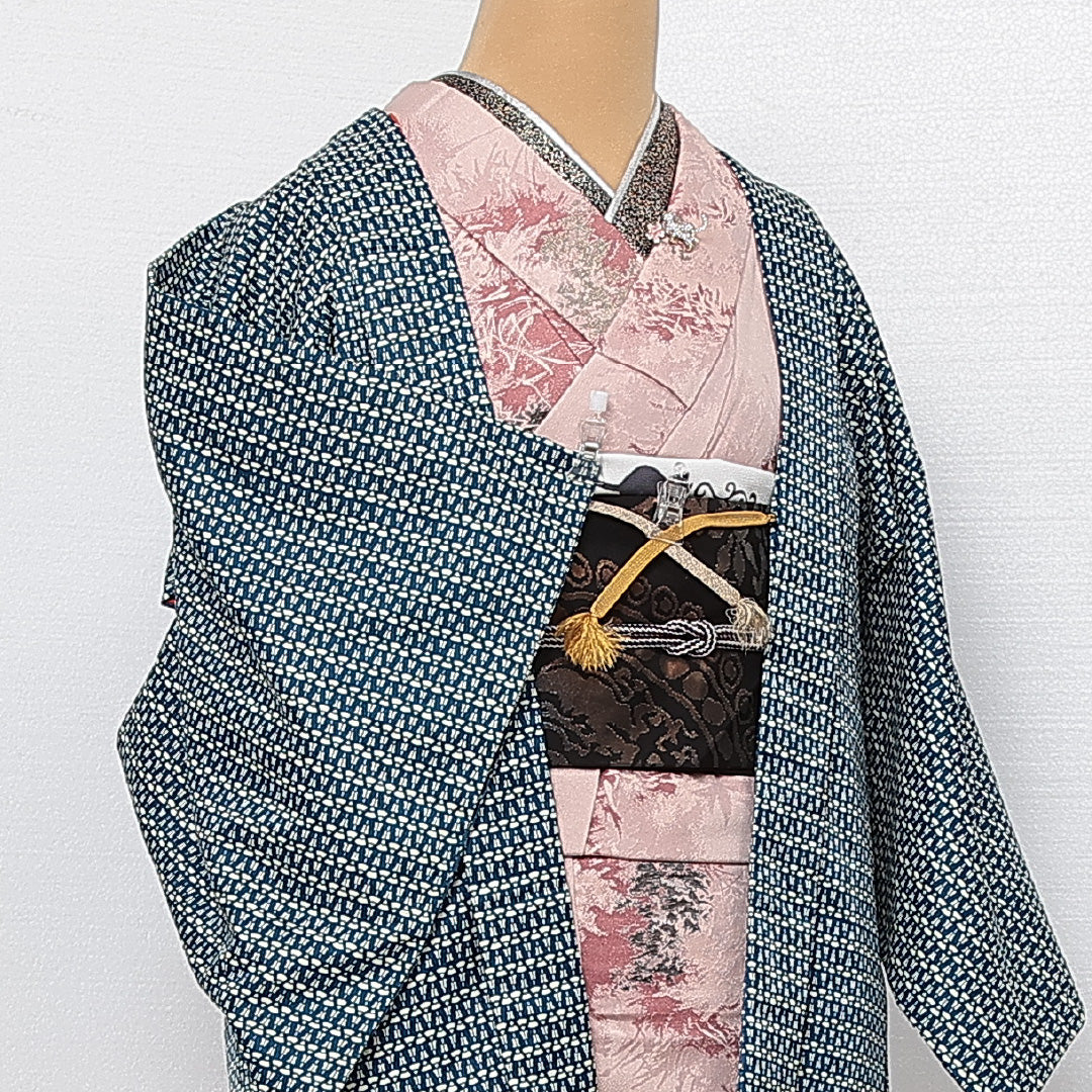 アンティーク 羽織 袷 身丈68cm 裄丈62cm 正絹 Cランク Sサイズ 紐あり 唐草 青系 RP 1232-13843
