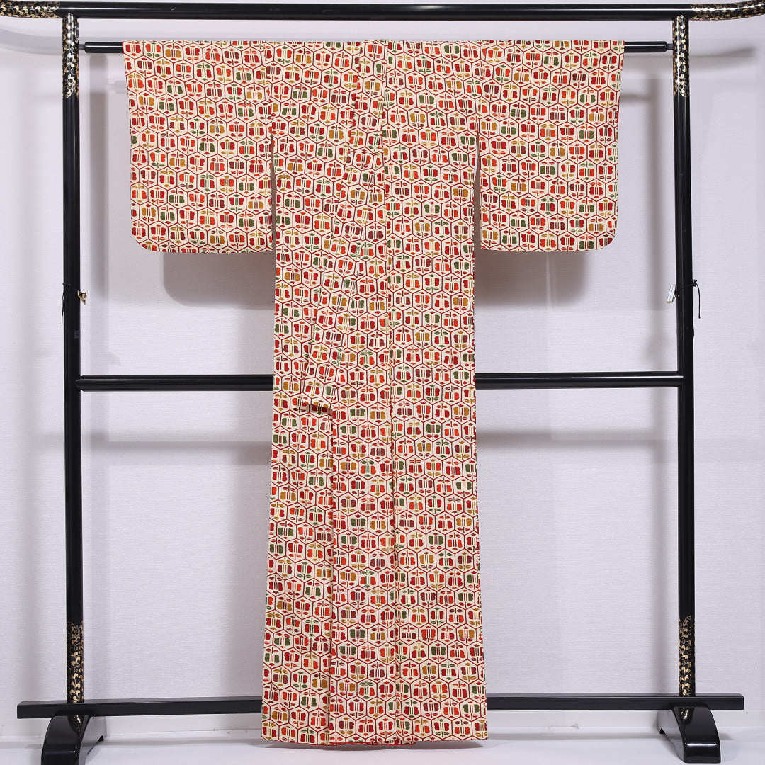 紬 袷 身丈160cm 裄丈63cm 正絹 Aランク カジュアル 広衿 Lサイズ チューリップ クリーム系 HP 1223-11859
