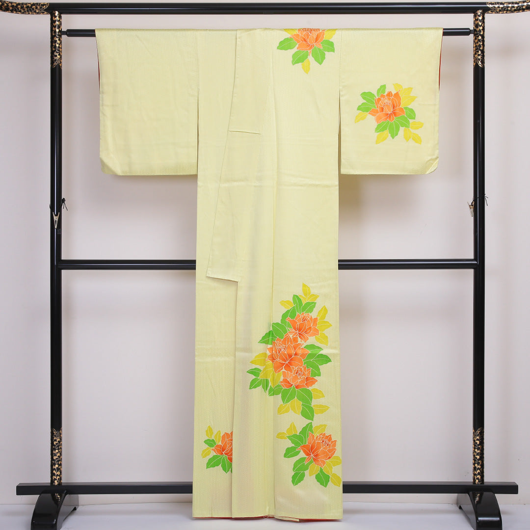 付下げ 袷 身丈160~164cm 裄65.5cm 正絹 牡丹 黄系 Aランク 1212-00538