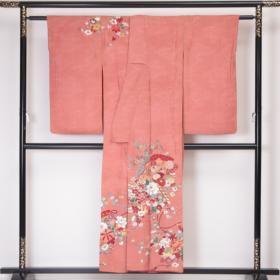 アンティーク 訪問着 (錦紗) 袷 身丈153cm 裄丈62cm 正絹 Aランク 紋意匠 (吉祥文様) 広衿 Sサイズ 牡丹 ピンク系 RP 1217-04502
