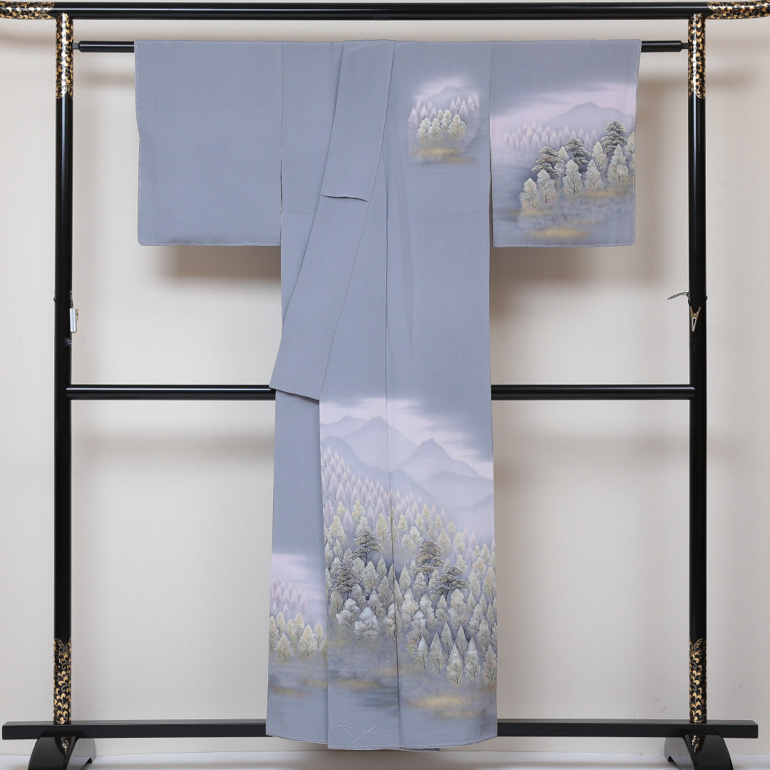 訪問着 袷 身丈152cm 裄丈62cm 正絹 Sランク セミフォーマル 広衿 Sサイズ 加賀友禅 ぼかし染 落款 しつけ糸 遠山 グレー系 RP 1217-04357