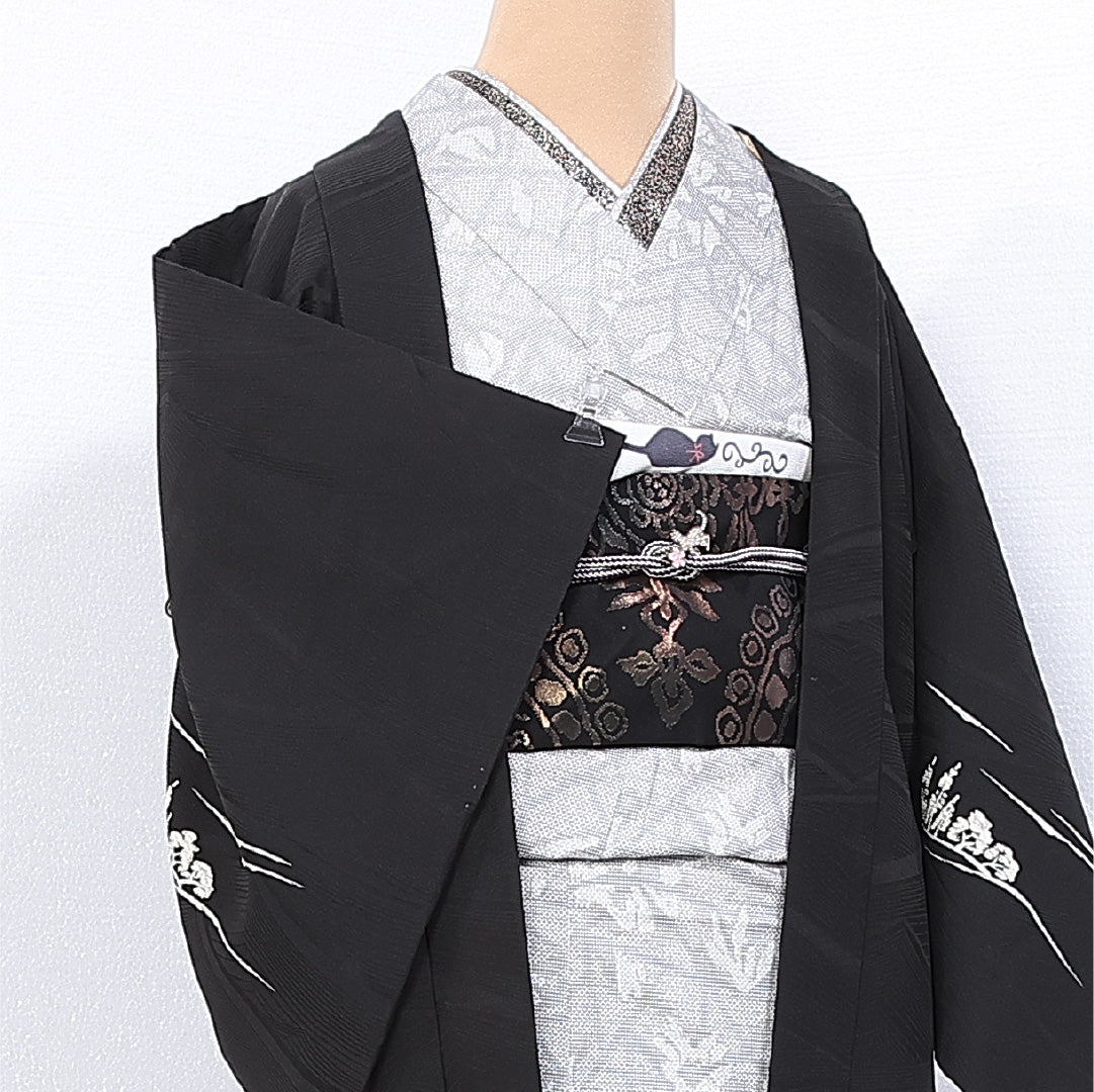 黒羽織 袷 身丈79cm 裄丈62cm 正絹 Aランク インフォーマル Sサイズ 絵羽羽織 茶屋辻 黒系 RP 1233-11168