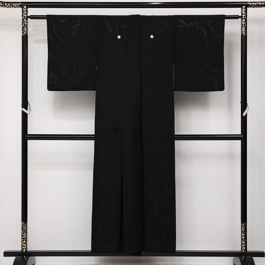 黒紋付 五つ紋 桔梗 身丈152cm 裄丈63.5cm Aランク 正絹 夏物 バチ衿 S 無地 フォーマル シック 厳か 黒系 1299-F0608