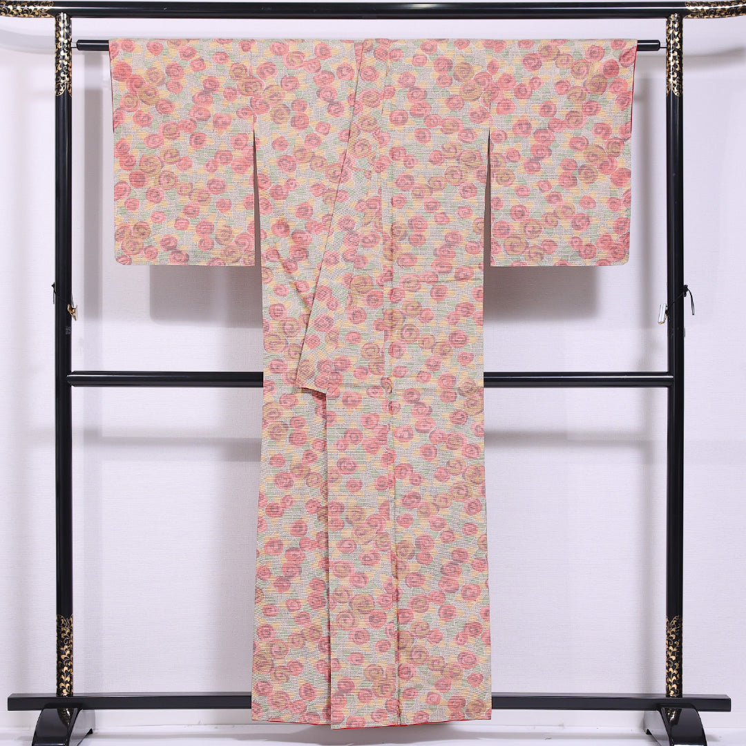 大島紬 袷 身丈155cm 裄丈63cm 正絹 Sランク インフォーマル バチ衿 Mサイズ 薔薇 ピンク系 M4 1223-11596