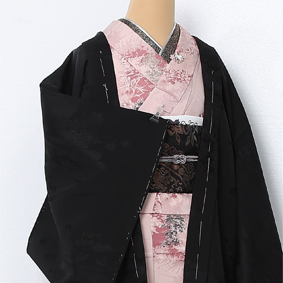 黒羽織 袷 身丈81cm 裄丈66cm 正絹 Sランク 一つ紋 (五三桐) セミフォーマル Mサイズ 吉祥文様 黒系 RP 1233-12840
